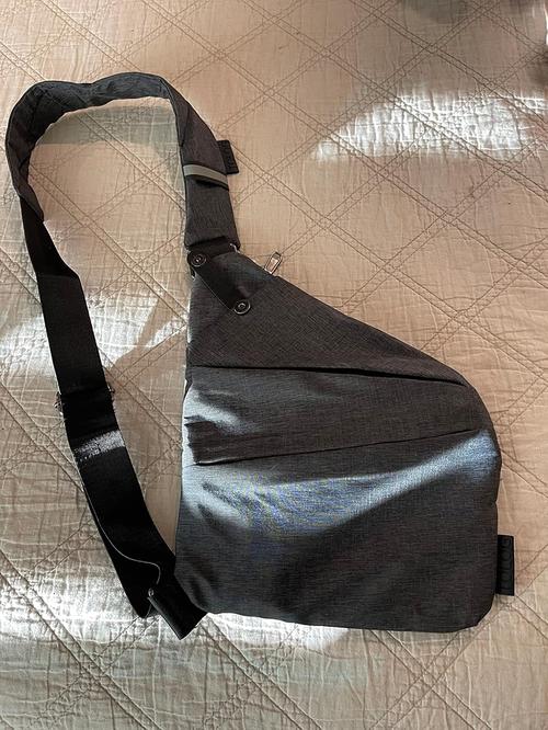 Tactical Design Anti-Theft Sport Sling Bag photo review