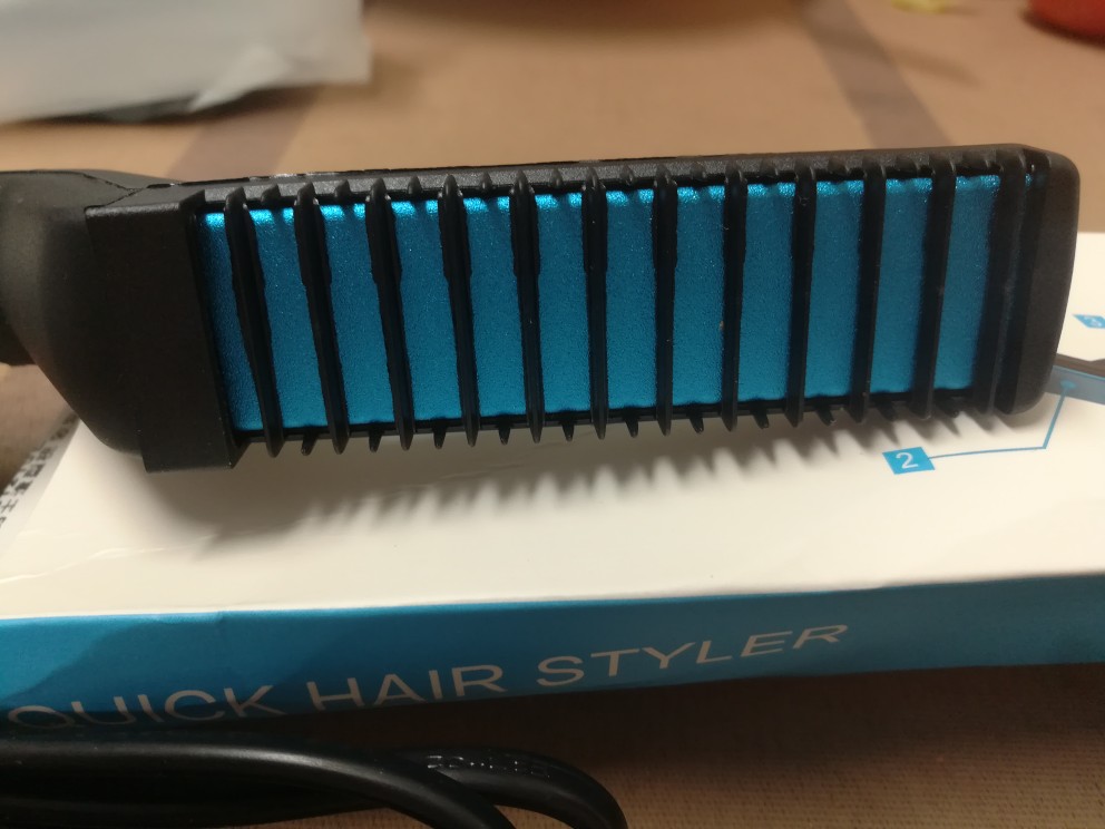 Tame finish beard 2024 straightening comb reviews