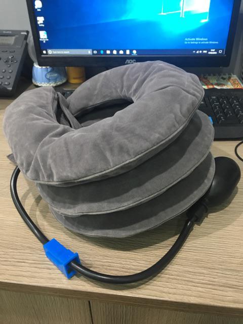 Three Layers Cervical Neck Traction Inflatable Pillow photo review