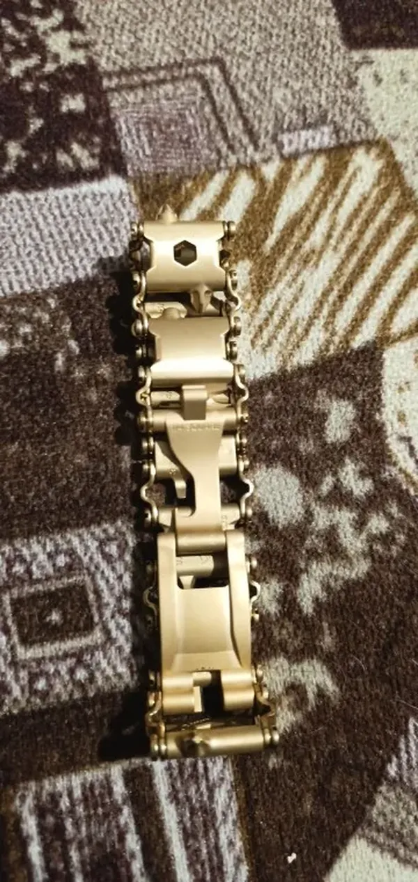 Unisex Stainless Steel 29-in-1 Multifunctional Tool Bracelet photo review