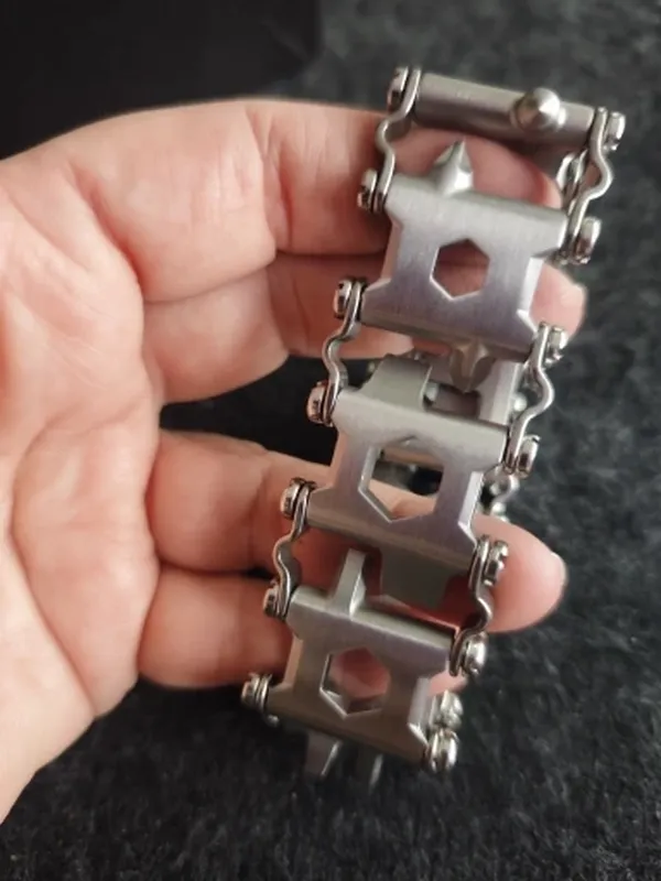 Unisex Stainless Steel 29-in-1 Multifunctional Tool Bracelet photo review