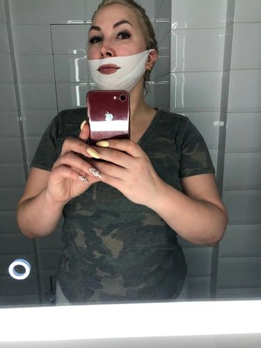 V-Shaped Slimming Contour Facial Mask photo review