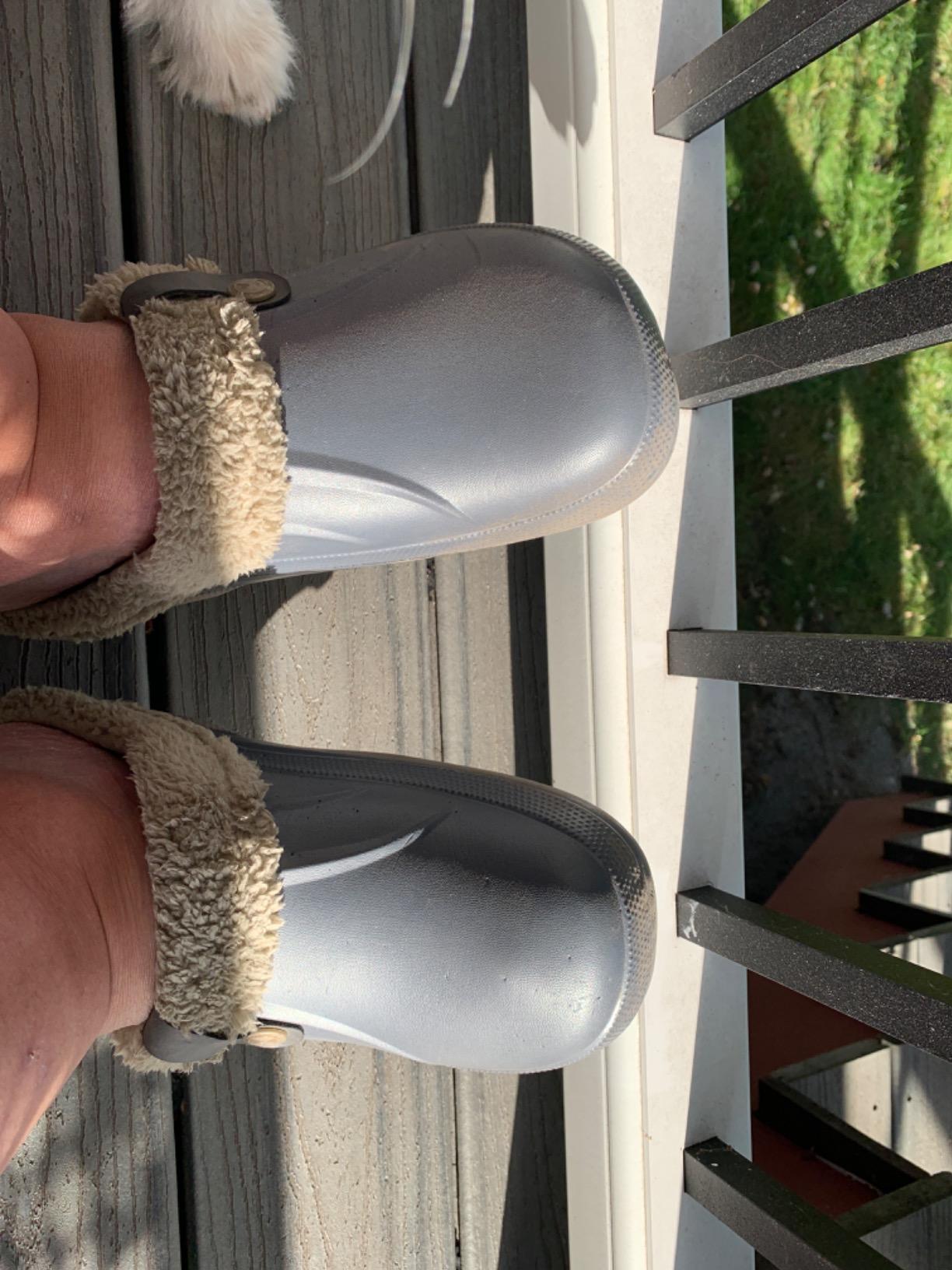 Waterproof Non-Slip Home Slippers photo review