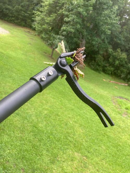 Weed Puller with Long Handle, Adjustable Stand Up Weed Puller Tool, High Hardness Weed Pulling Tool photo review