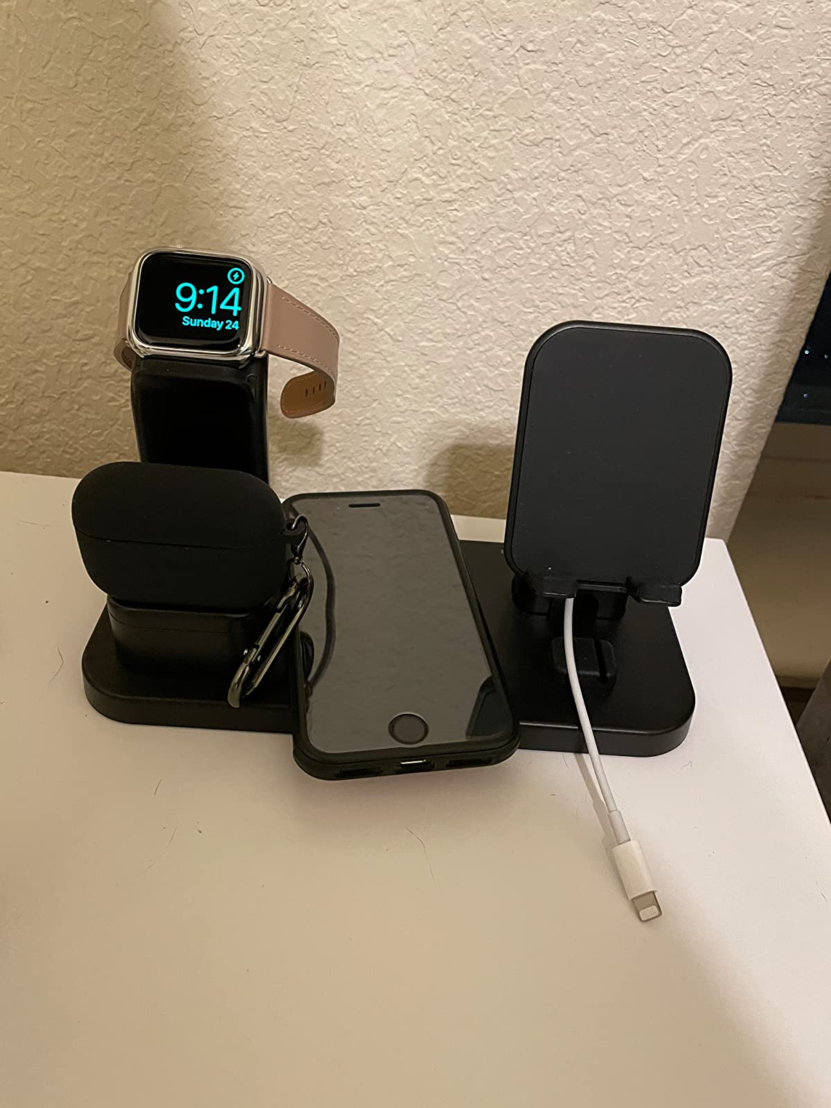 Wireless 4 In 1 Charging Station | Smart Charger Dock photo review