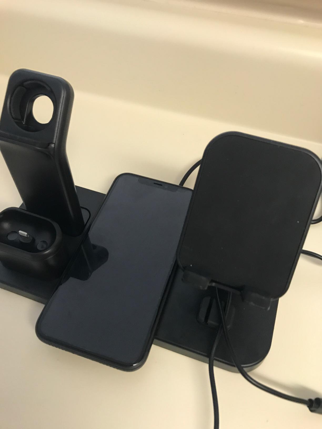 Wireless 4 In 1 Charging Station | Smart Charger Dock photo review