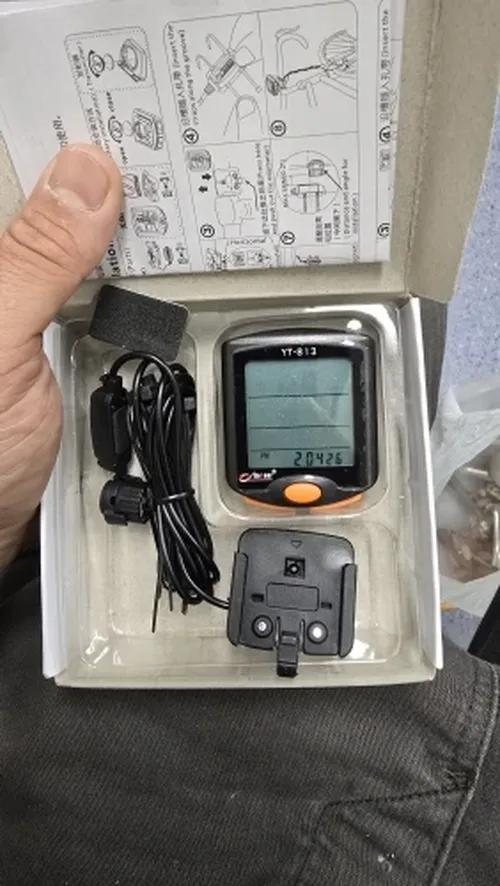 Wireless Bike Computer with Large Screen and Stopwatch Function photo review