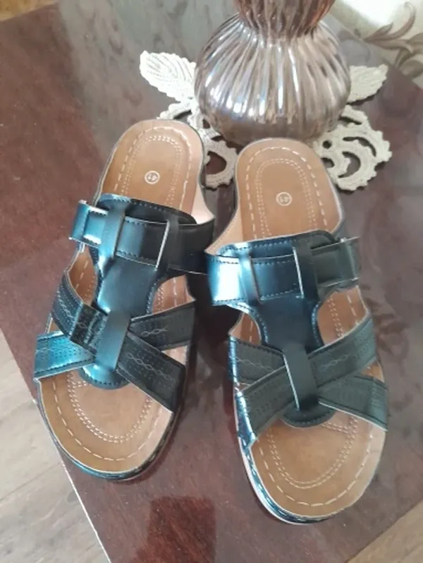 Women’s Retro Open Toe Wedge Sandals with Thick Sole photo review