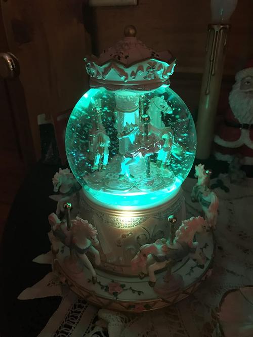 Wrapped Music Box Carousel Horses Color Lights, Unicorn Musical Snow Globe, Crystal Music Box Carousel photo review